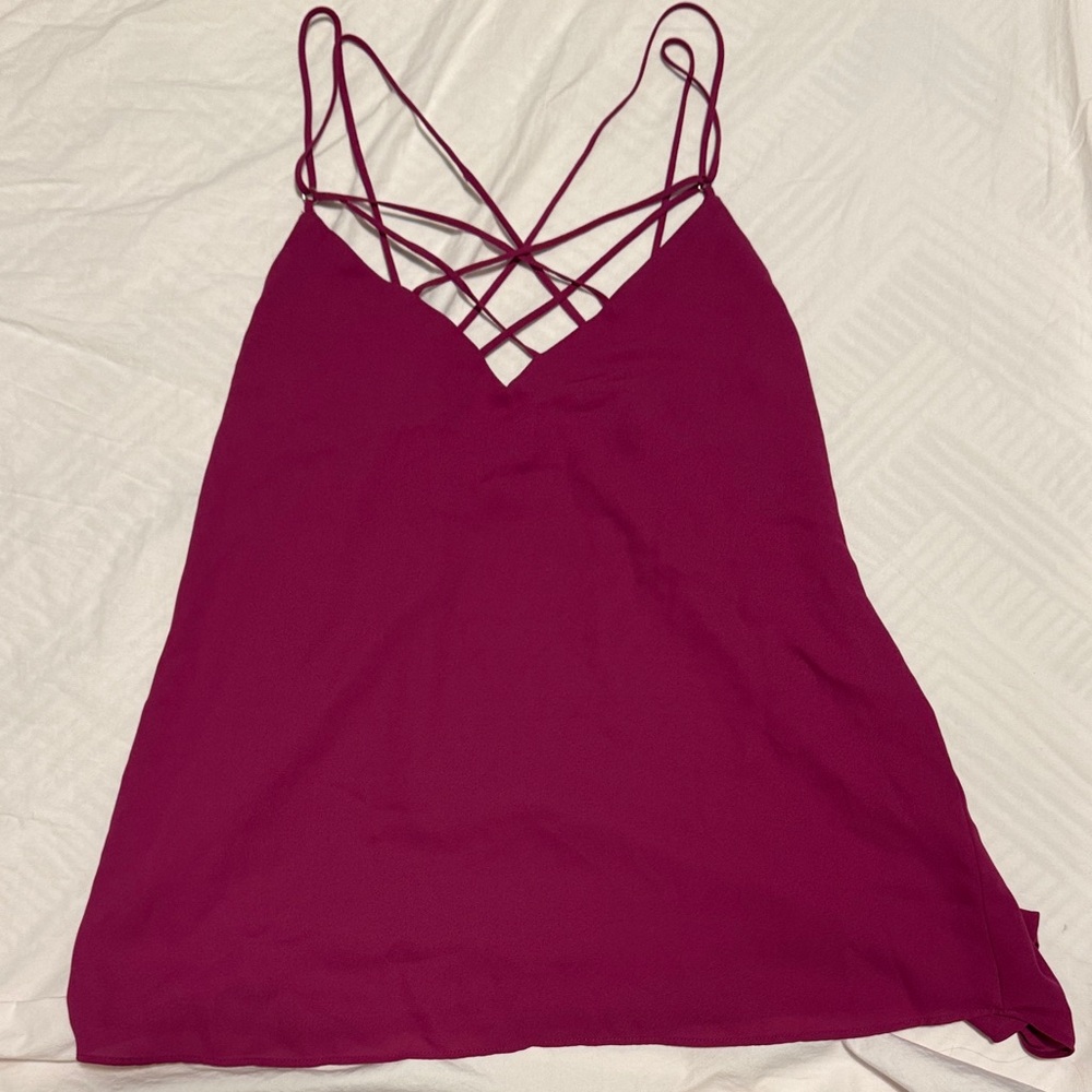 Express Strappy V-Neck Camisole - Berry